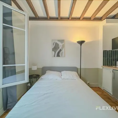 Immeuble L'echiquier * París